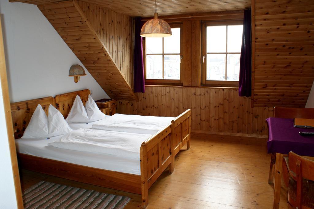 Gasthof Geiger Hotel Bad Sankt Leonhard im Lavanttal Bilik gambar