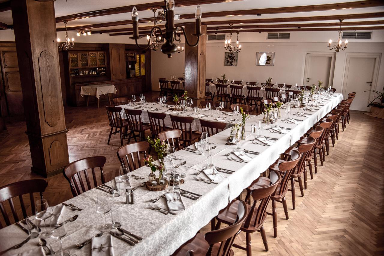 Gasthof Geiger Hotel Bad Sankt Leonhard im Lavanttal Luaran gambar